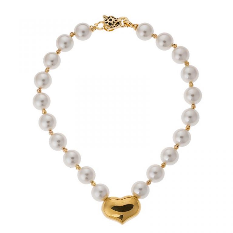 Pearl chain with heart charm necklace